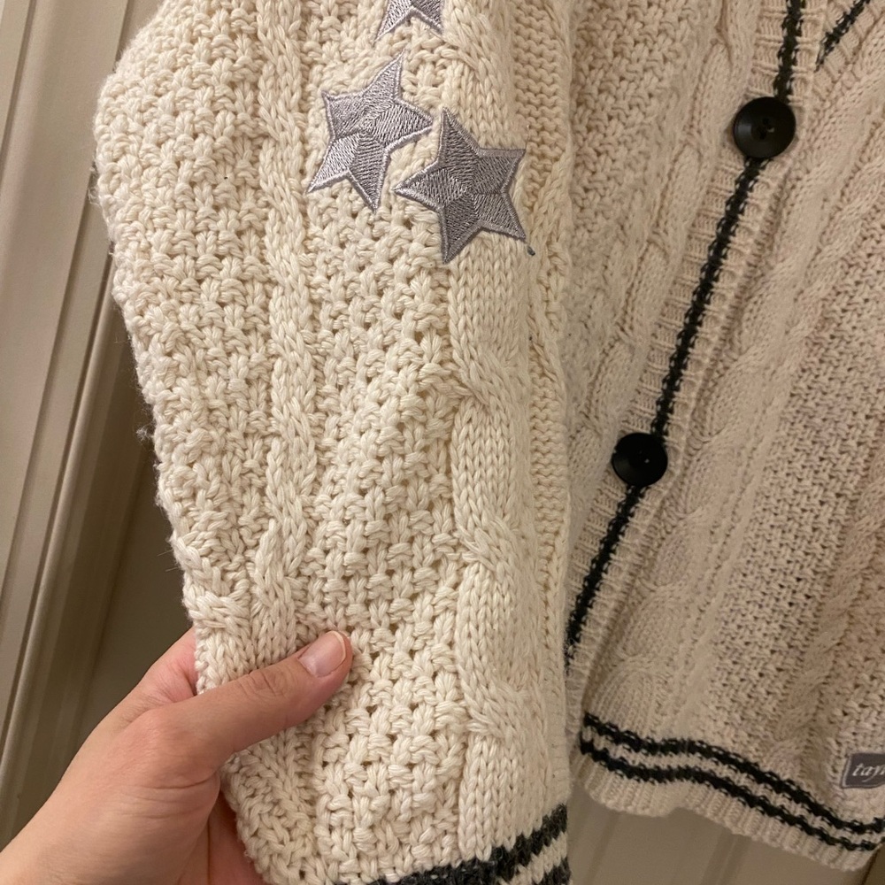 Taylor Swift Med/Lg Folklore Cream Cable Knit Cardigan with Black/ Gray Trim - Picture 3 of 7